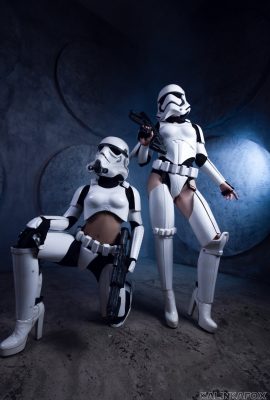 Kalinka Fox – Stormtroopers