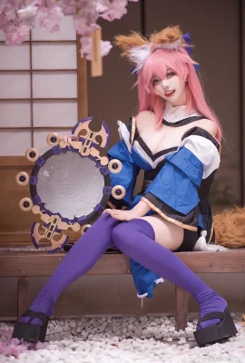 Fate/GrandOrder Tamamo Mae @junyeTAKO_ (9 photos)