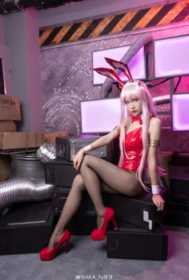 DARLING dans la fille lapin FRANXX 02 @AKA_fuyaya (12 photos)