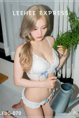 (Jeong Ah) La beauté coréenne « pleine, tendre et délicieuse » est entièrement exposée (25 Photos)