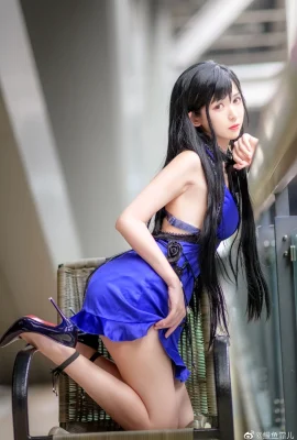 Final Fantasy 7 Tifa Lockhart@Eel Feier (CP26) (9 photos)