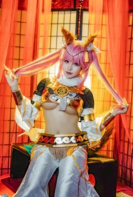 Costume mythique Tamamo Mae @_Nyako Nyako: Nyako (10 photos)