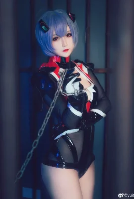 Combinaison de combat noire « Neon Genesis Evangelion » EVA Ayanami Rei avec de belles images[CN : poisson rouge yui](9 photos)