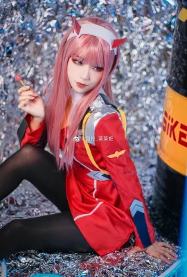 DARLING dans le FRANXX 02 @元面_Kuai Kwai Ji (9 photos)