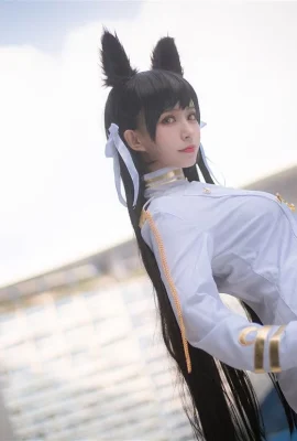 « Azur Lane » Atago Cosplay[CN: Suyu Yuyu](9 photos)