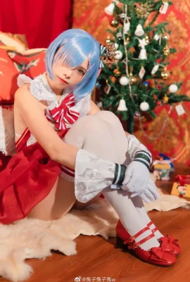 Re : La vie dans un monde différent de Zero Rem Christmas @RabbitRabbitRabbitw : (8 photos)