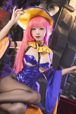 Les séduisants bas noirs de Shui Miao Aqua dans « Azur Lane-Memphis » sont tellement sexy (31 Photos)