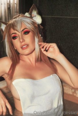 Jessica Nigri – Mme Hina Sauna