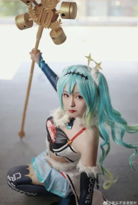 Hatsune Miku 2018 Racing Miku @老头是不老香蕉(9 photos)