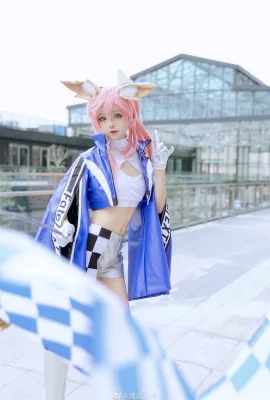 FGO Tamamo Mae Racing ver @万万不 plier (8 photos)