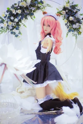 FGO Tamamo Mae Maid @coserAnge (10 photos)