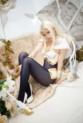 League of Legends Lux @CienEnen (9 photos)