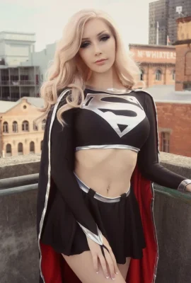 (Beke Jacoba) Supergirl sombre