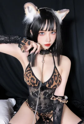 Guo Mejiang avec « Leopard Print Catwoman » pose sexy et sauvage (25 photos)