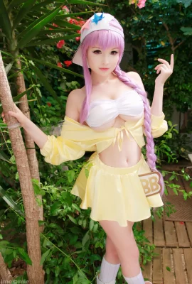 COSPLAY Modèle japonais sexy (32 photos)