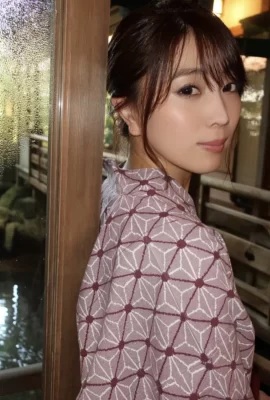 Réunion secrète des sources chaudes de Tomomi Morisaki (57 photos)