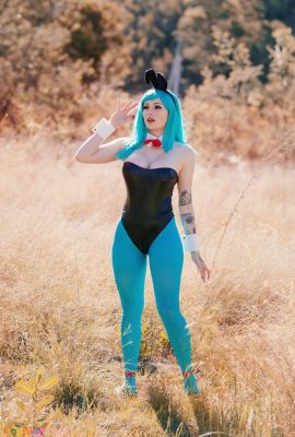 Kayla Erin – Costume de lapin Bulma