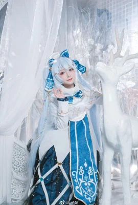 Hatsune Miku Neige Hatsune@_Zi Chu (9 photos)