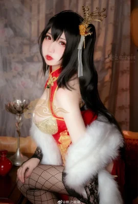 Azur Lane Big Phoenix Wren Cheongsam @Taozhijiujiu (9 photos)