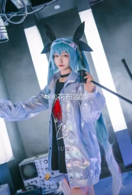 Hatsune Miku@花布丽丽(9 photos)