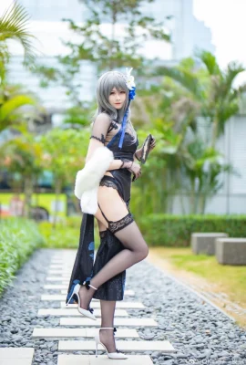 Azur Lane Louis IX Cheongsam @RabbitPangpang_ (A3 International Comic and Game Show) (9 photos)