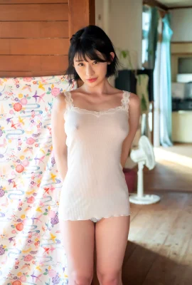 Mei MiyajimaMei Miyajima (43 Photos)