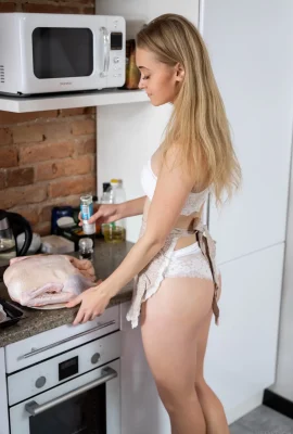 Clara – Chef sexy (113 photos)