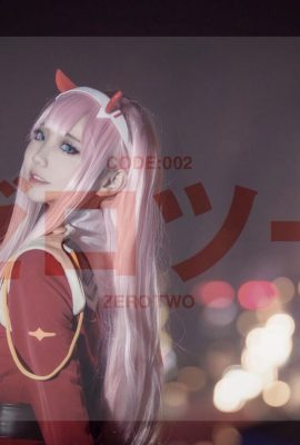 (Chu Chuzi w) COS-CHÉRI DANS LE FRANXX COS 02
