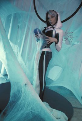 Kassandra Leigh – Araignée Gwen (GhostSpider)