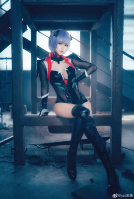 EVA Ayanami Rei costume de combat noir cos yui poisson rouge (9 photos)