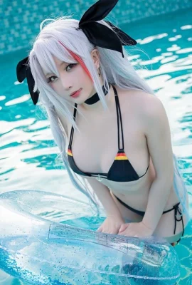 Star Chi Chi Prinz Eugen Bikini