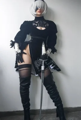 NieR : Automates 2B Epicinternetgf Cosplay Yorha 2b (11 photos)