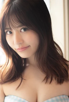 (Tsukizu Amane) L’idole enlève son corps parfait dans un mouvement choquant et est complètement exposée (17 Photos)