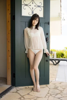 Remu Suzumori Doit être à cause de l’été (87 Photos)