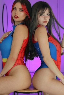 Jumelles Burch – Super fille et fille araignée
