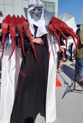 C102 cosplayer intéressant