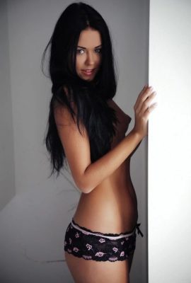 Yeux séduisants d’une fille sexy (20 photos)