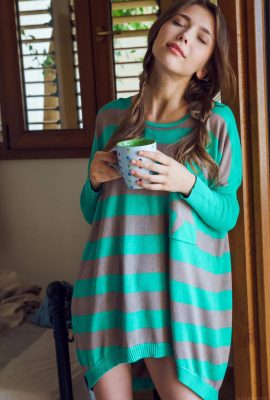 Mila Azul Phez (89 Photos)