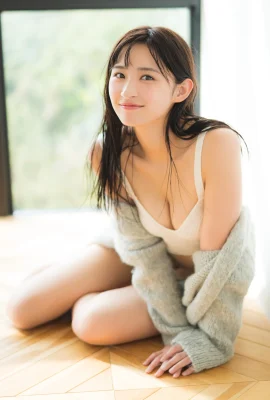 (Matsumoto Hinata) Plus vous regardez les longues jambes et la peau claire de l’idole, plus cela devient excitant (22 Photos)