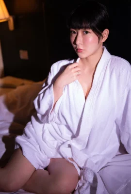 Amamiya Rina– ~réel~ Vol.1 01 (107 Photos)