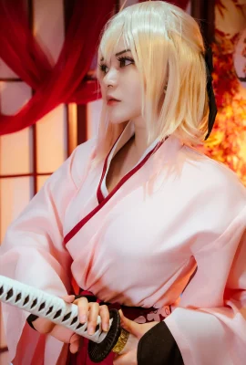 Godzilla de pommes de terre – Sabre Okita Souji Sakura