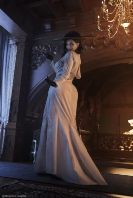 Dame Melamori – Alcina Dimitrescu (32 photos)