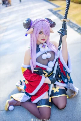 Granblue Fantasy Narumea@夏哥哥Don’t Want to Get Up (Firefly Animation et Game Carnival) (9 photos)