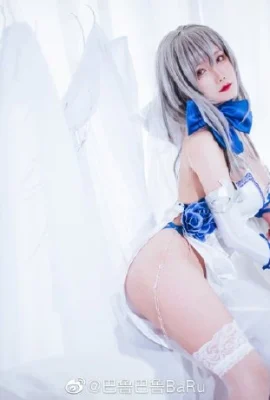 Azur Lane Louis IX cos Paladin en costume cn BaRu BaRu (14 photos)