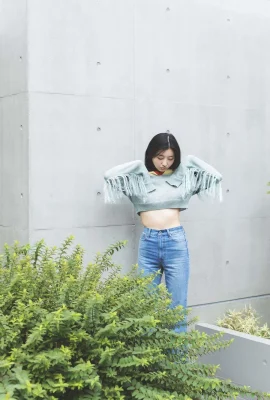 Moeka Hashimoto – « Un esprit d’adulte, un corps d’adulte » (50 Photos)