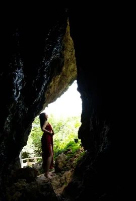 (Ai Yamate) Montrant ses seins en forme de silhouette sur la photo… la forme est super belle ! Plein de parfum (21 Photos)