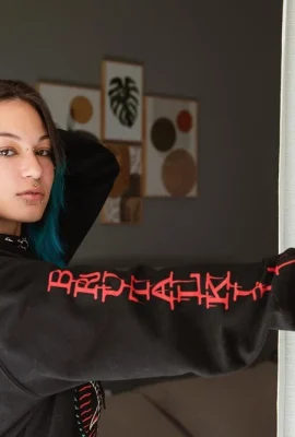[Suicide Girls]31 octobre 2024 – Vyck – Sorcellerie moderne[51P]