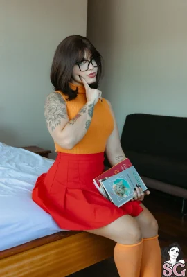 [Suicide Girls]11 novembre 2024 – Foxyy – Clumsy Velma[48P]