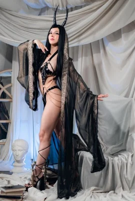 [Suicide Girls]12 novembre 2024 – Pesdusa – Statues de nudité[60P]