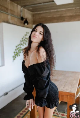 [Suicide Girls]26 novembre 2024 – Badcole – Classique[56P]